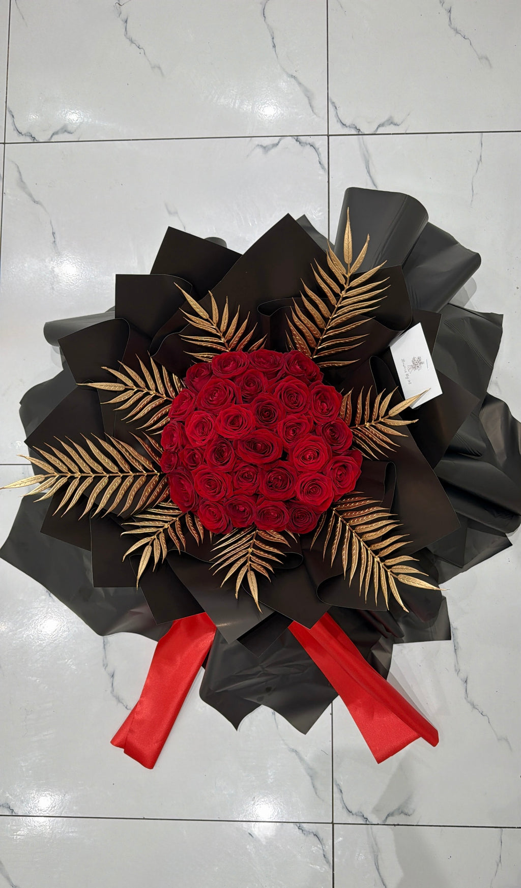 Luxe Red Roses